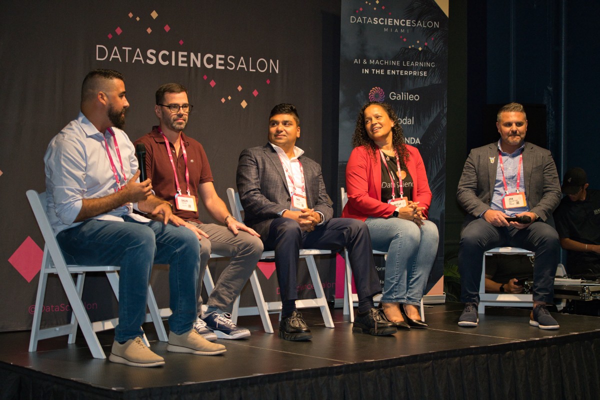 Specialists from Silicon Valley attended San Francisco AI conference.