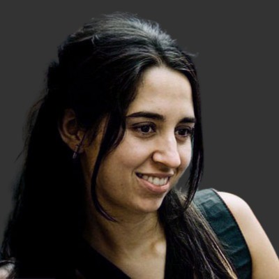Angela Navarro